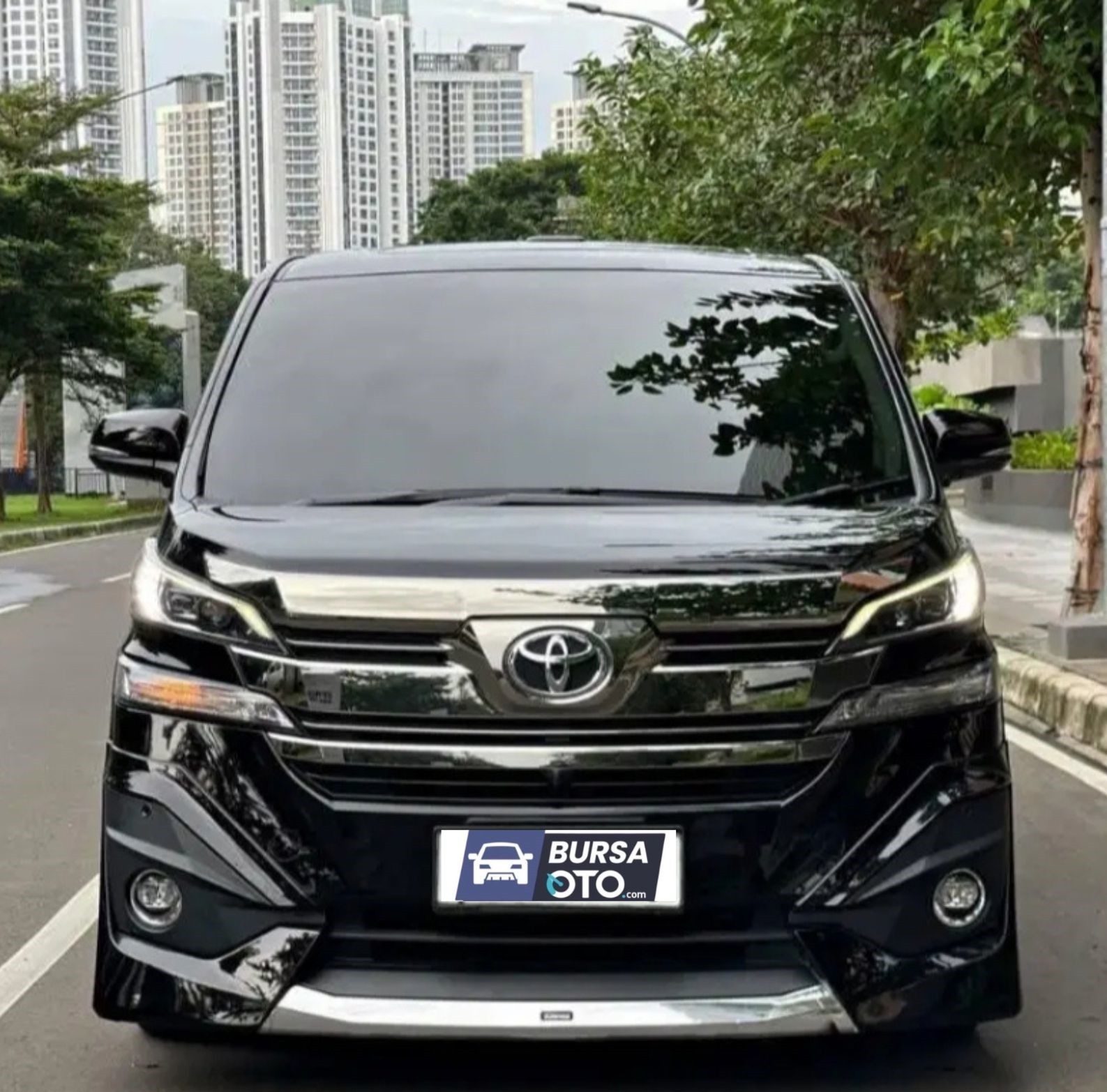 Second Hand 2017 Toyota Vellfire Second Hand 2017 Toyota Vellfire