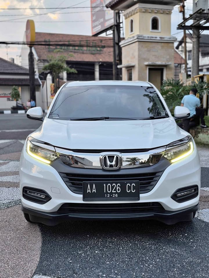 2021 Honda HRV  SE 1.5L AT 2021 Honda HRV  SE 1.5L AT