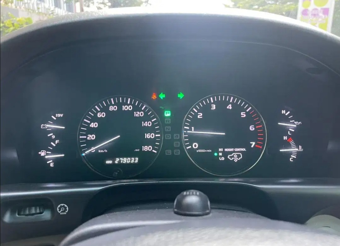 2005 Toyota Land Cruiser  2005 Toyota Land Cruiser