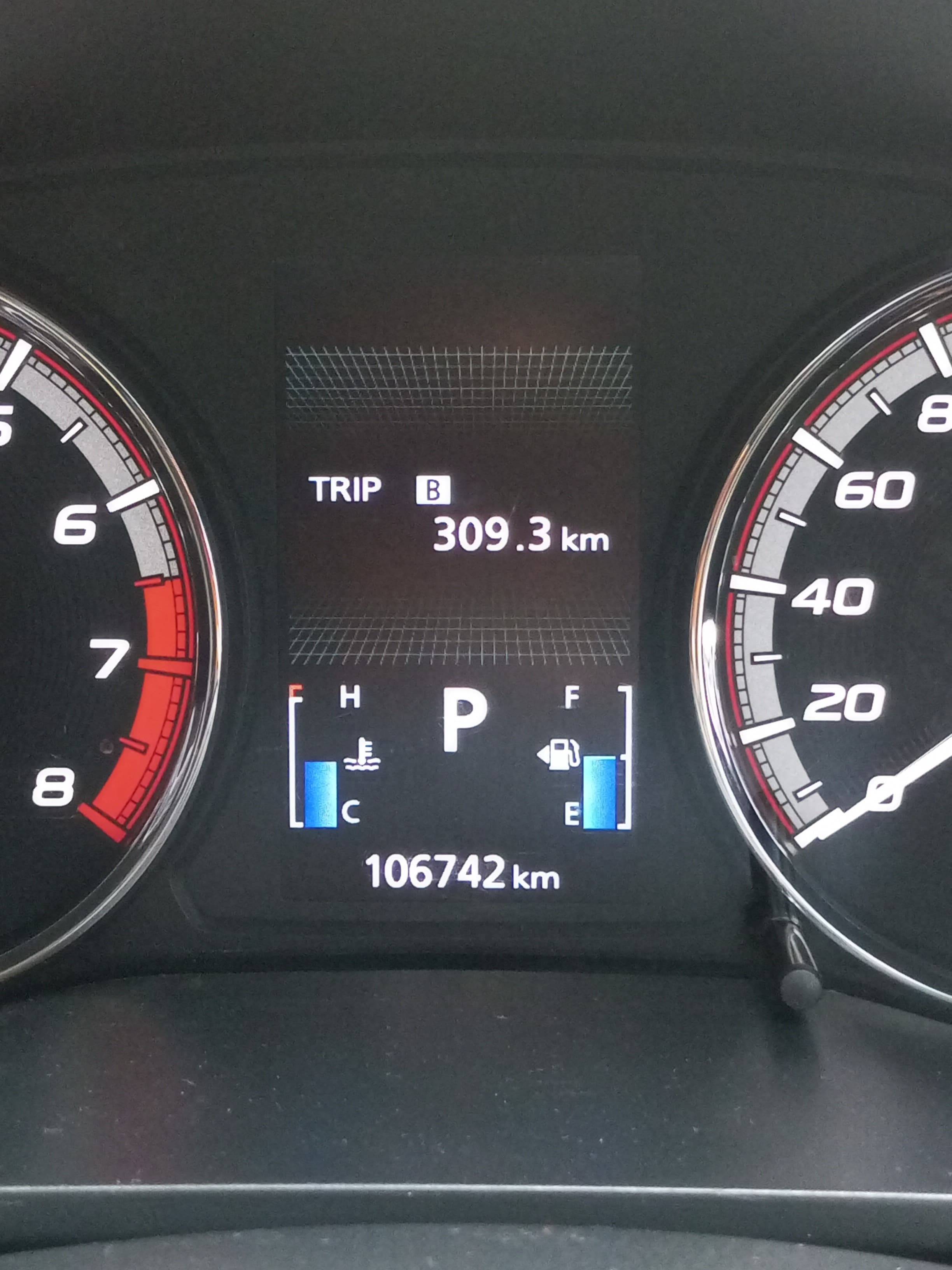 2019 Mitsubishi Xpander  Ultimate AT 2019 Mitsubishi Xpander  Ultimate AT