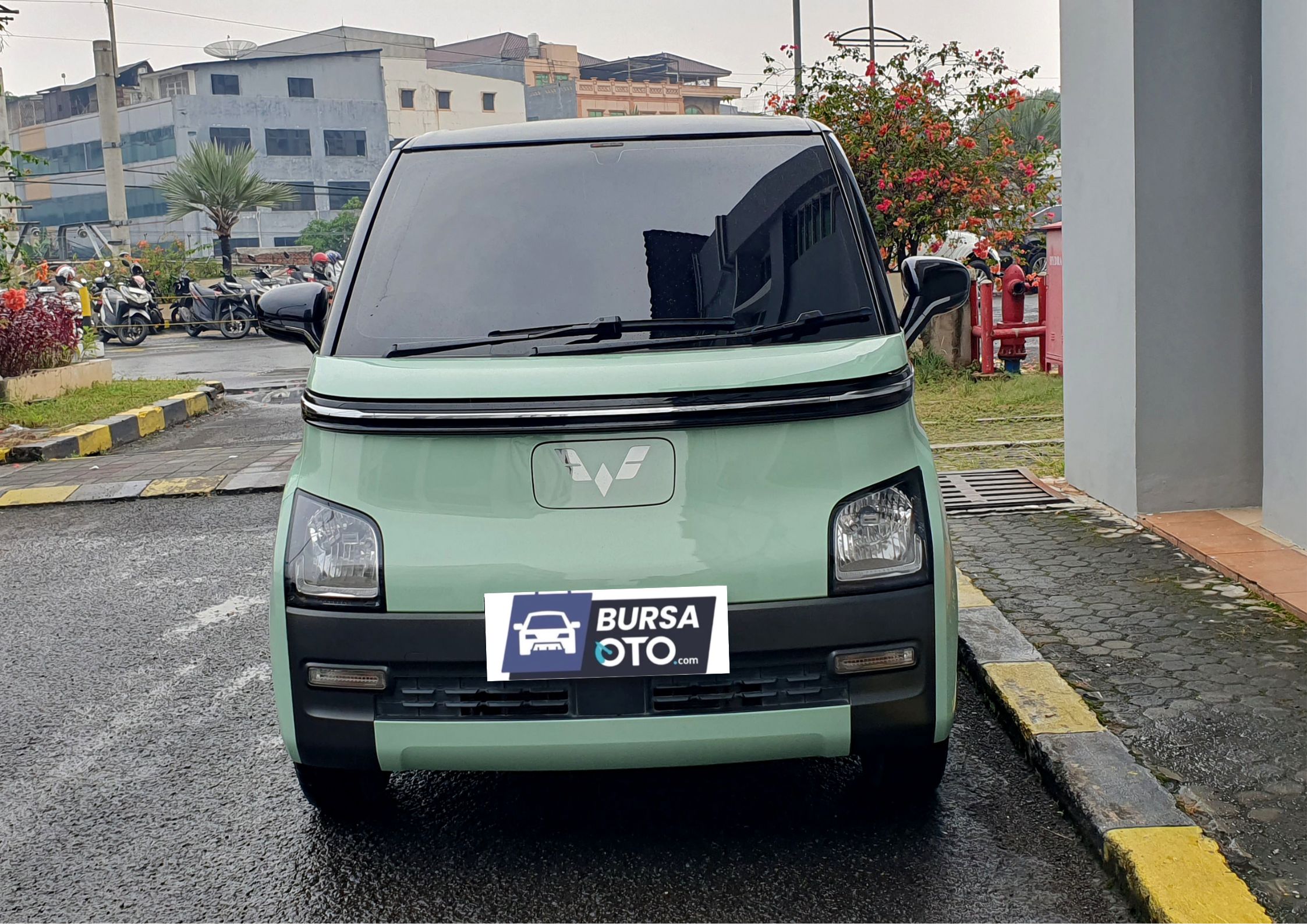 Second Hand 2023 Wuling Air EV Second Hand 2023 Wuling Air EV