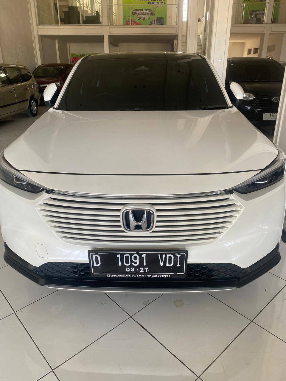 2022 Honda HRV  1.5L S CVT Bekas 2022 Honda HRV  1.5L S CVT Bekas