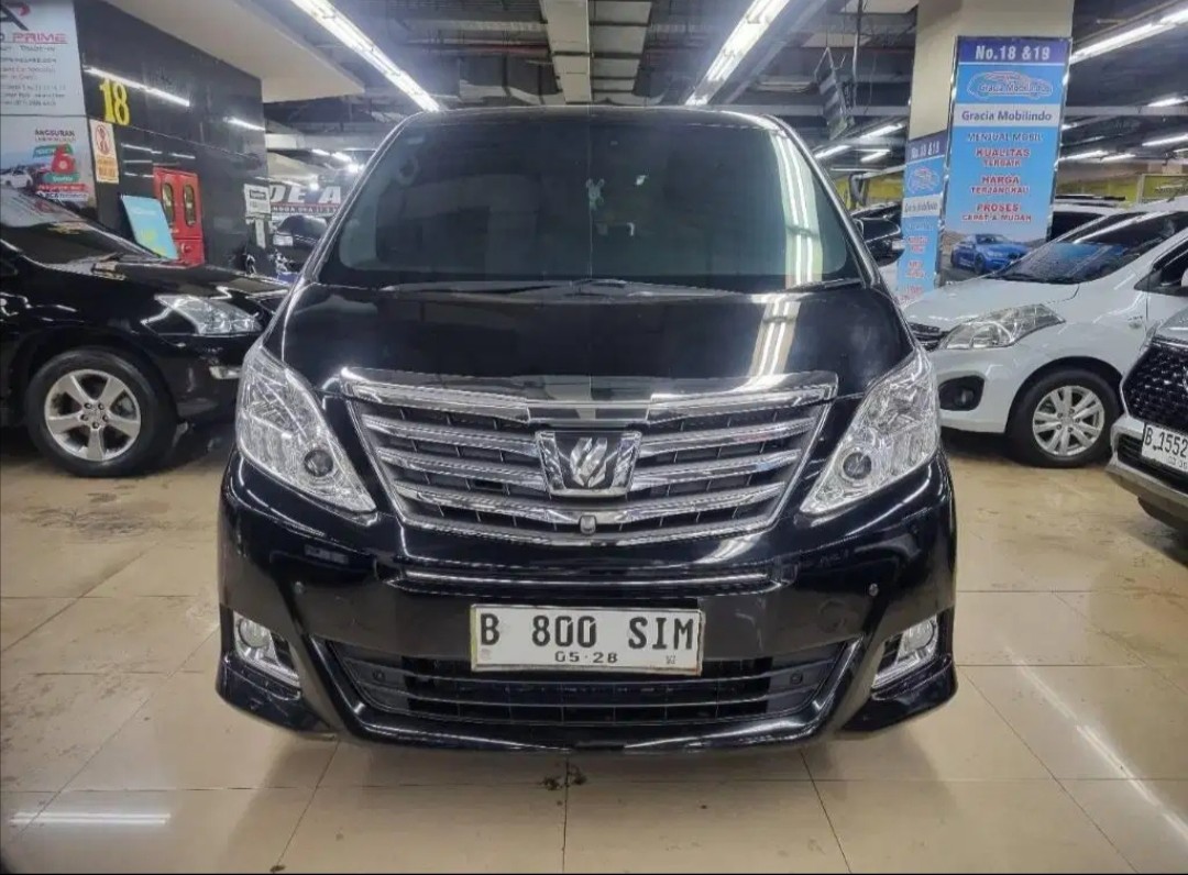 Second Hand 2012 Toyota Alphard Second Hand 2012 Toyota Alphard