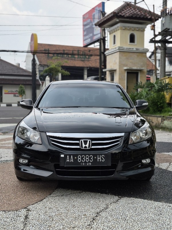 2012 Honda Accord VTI  2.4L AT