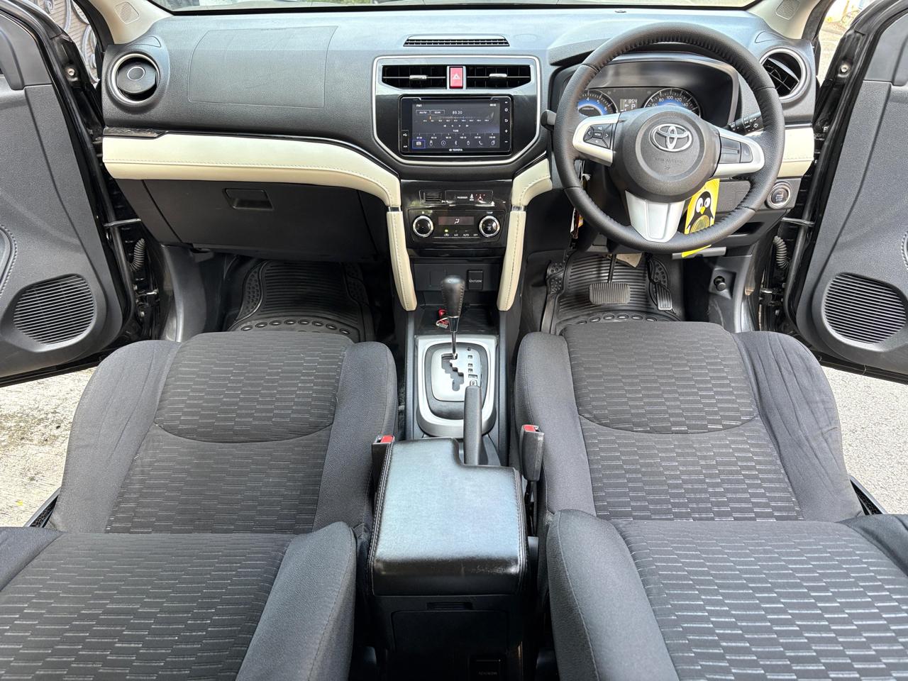 2020 Toyota Rush S TRD SPORTIVO 1.5L AT 2020 Toyota Rush S TRD SPORTIVO 1.5L AT