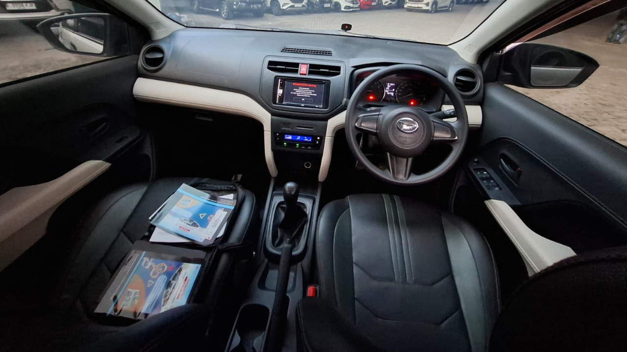 2022 Daihatsu Terios X M/T 2022 Daihatsu Terios X M/T