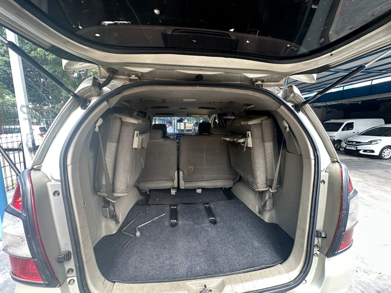 2013 Toyota Kijang Innova 2013 Toyota Kijang Innova