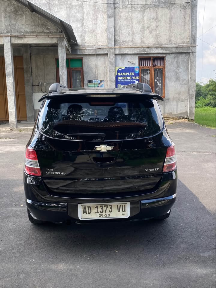 2013 Chevrolet Spin 1.3 LT MT 2013 Chevrolet Spin 1.3 LT MT