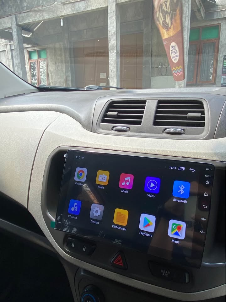 2013 Chevrolet Spin 1.3 LT MT 2013 Chevrolet Spin 1.3 LT MT