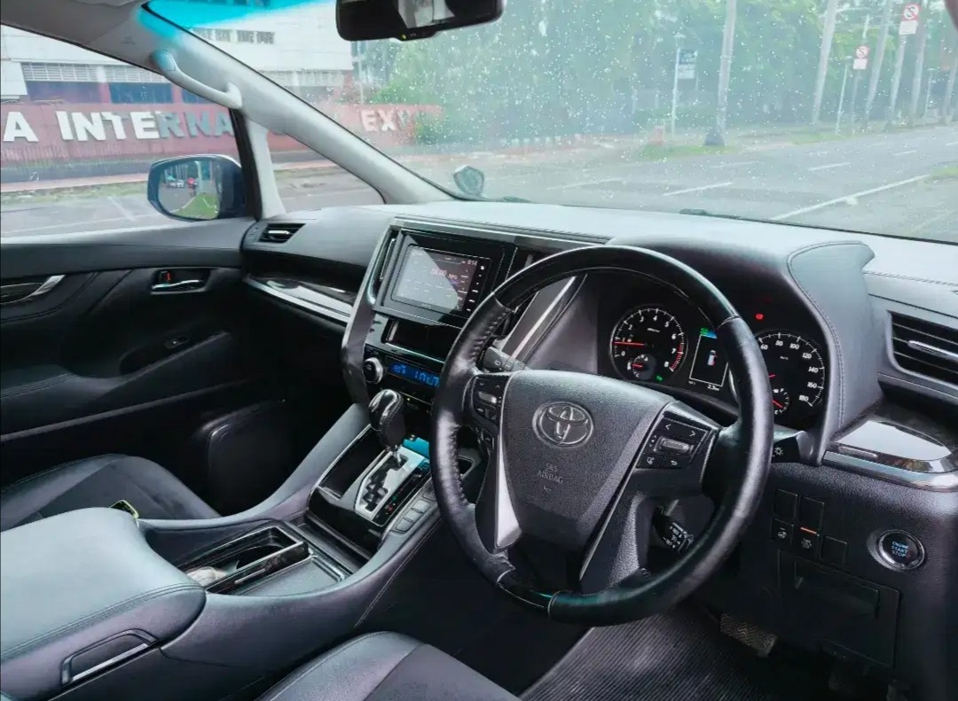 2015 Toyota Alphard 2015 Toyota Alphard