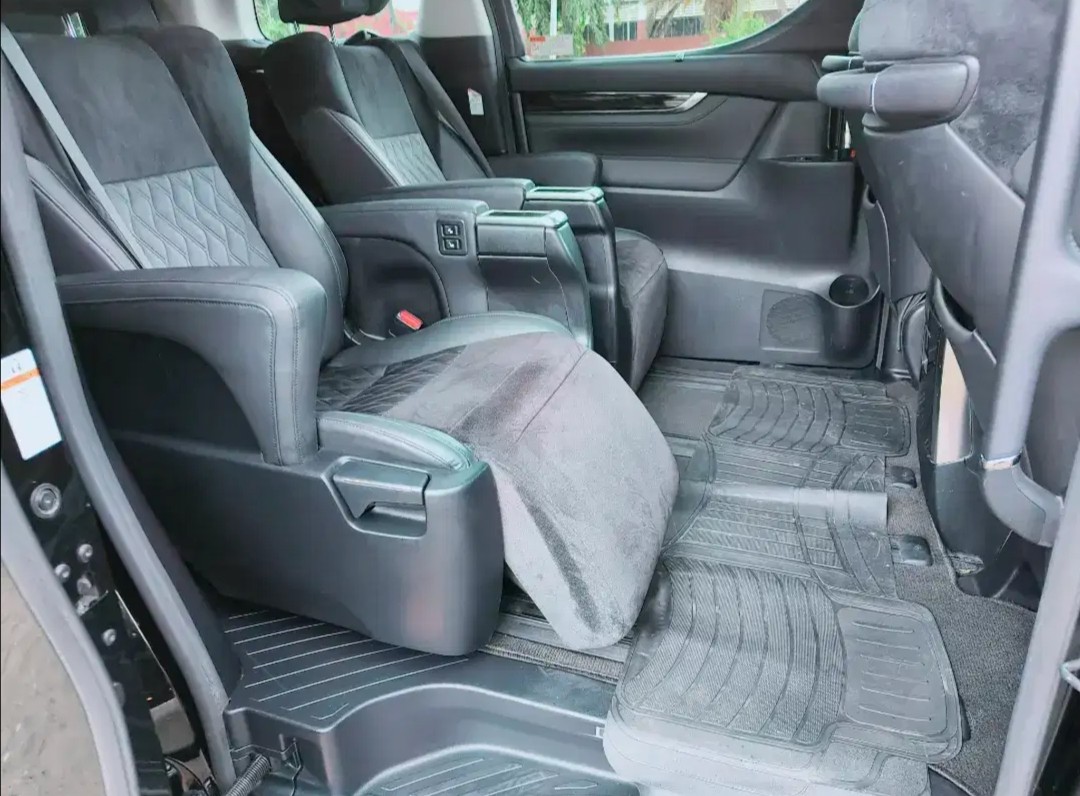 2015 Toyota Alphard 2015 Toyota Alphard