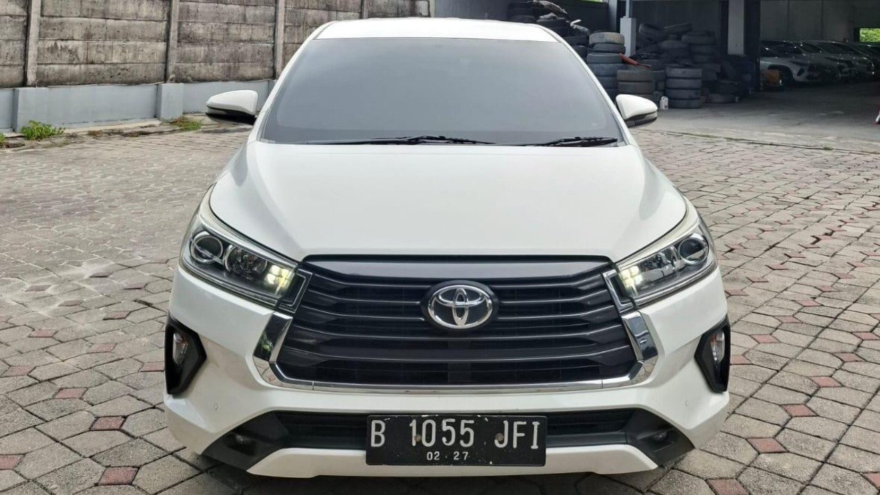 2021 Toyota Innova 2.4L V Diesel AT