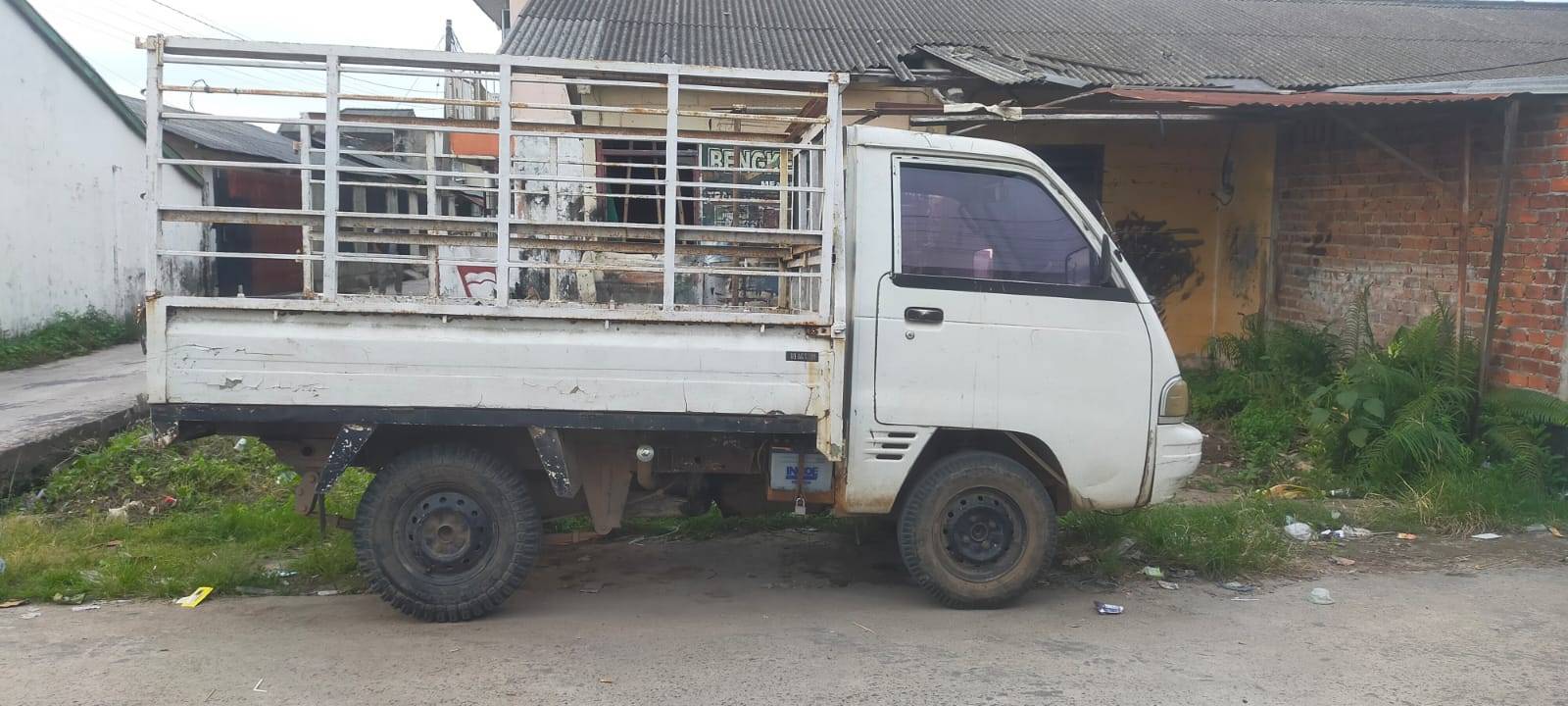 2000 Suzuki Carry FUTURA 1.5L PU 2000 Suzuki Carry FUTURA 1.5L PU