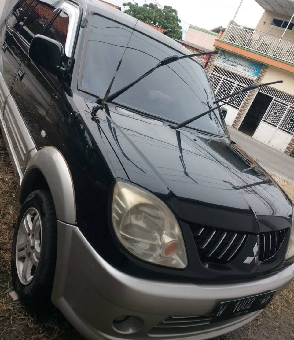 2005 Mitsubishi Kuda Grandia 2.0L MT Bekas 2005 Mitsubishi Kuda Grandia 2.0L MT Bekas