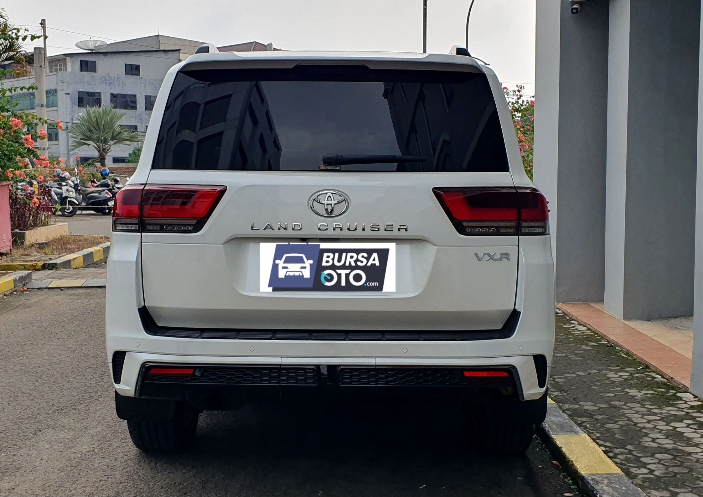 2023 Toyota Land Cruiser 2023 Toyota Land Cruiser