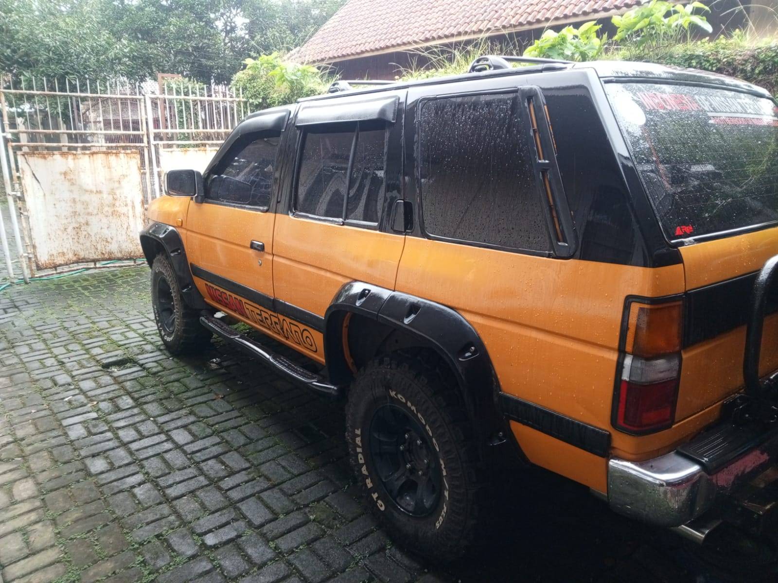 2001 Nissan Terrano  Spirit 2001 Nissan Terrano  Spirit