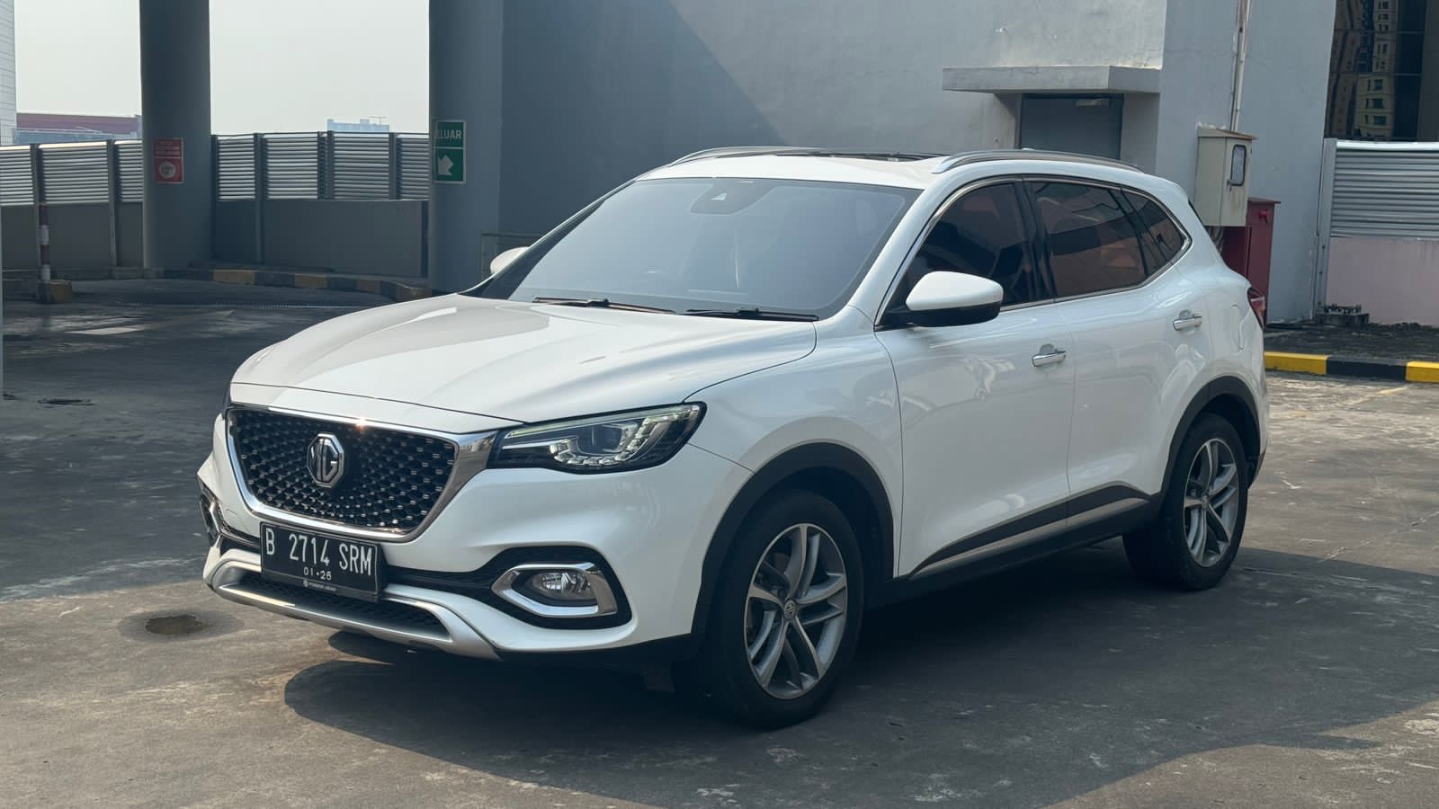 2020 MG HS 2020 MG HS