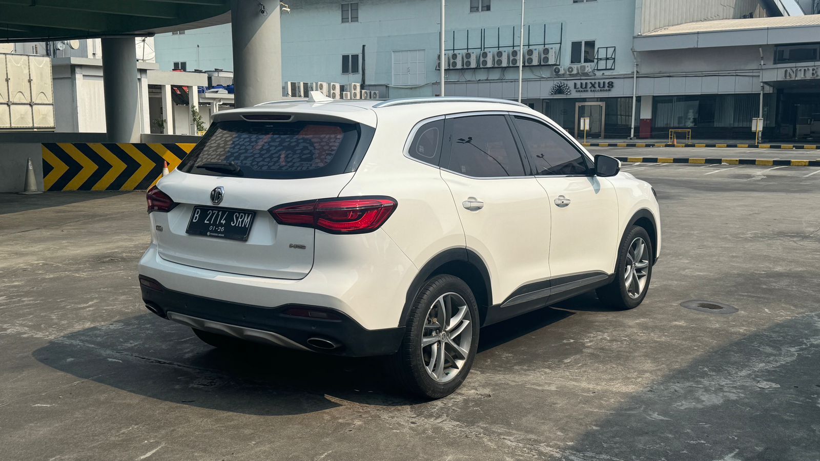 2020 MG HS 2020 MG HS