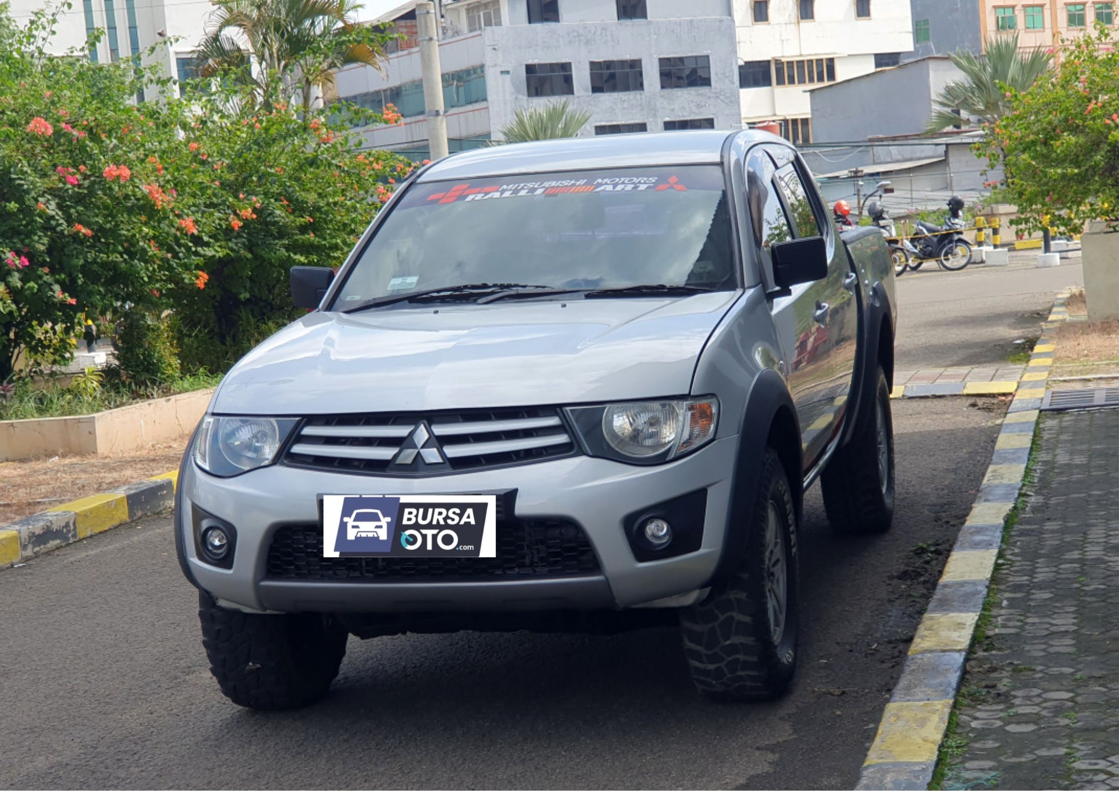 2012 Mitsubishi Strada Triton 2012 Mitsubishi Strada Triton