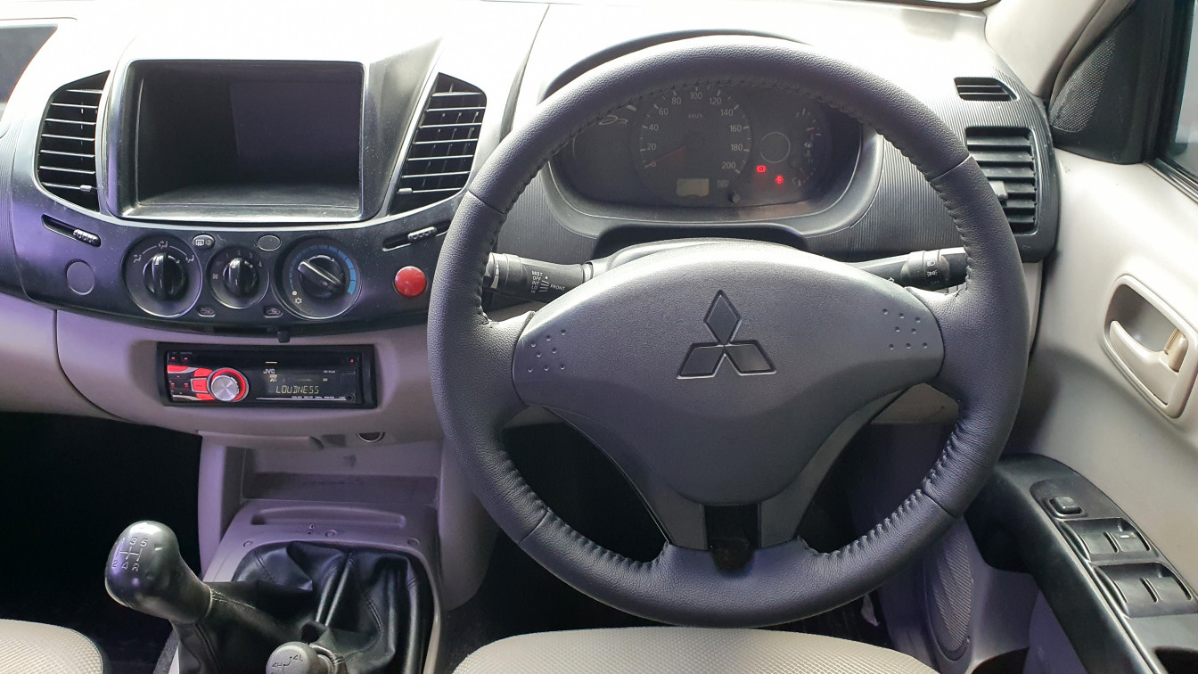 2012 Mitsubishi Strada Triton 2012 Mitsubishi Strada Triton