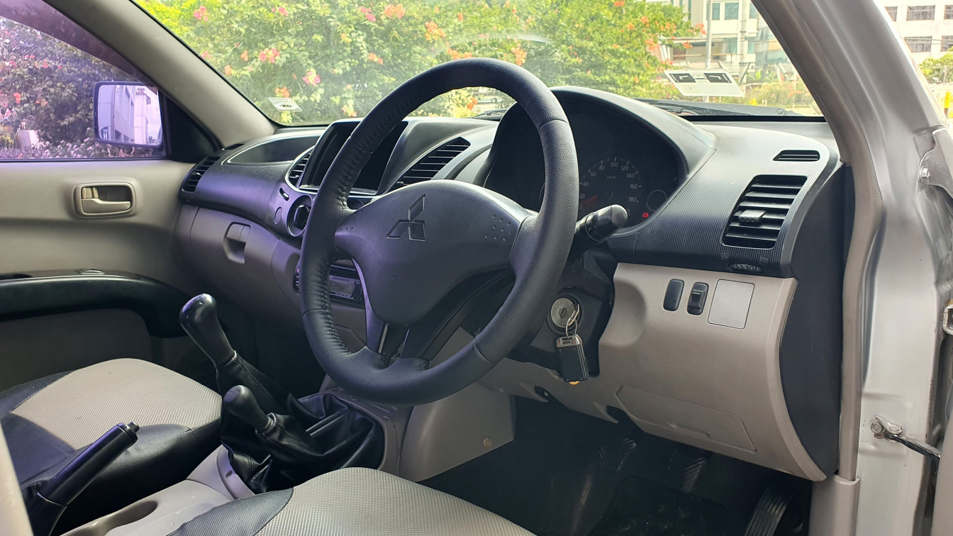 2012 Mitsubishi Strada Triton 2012 Mitsubishi Strada Triton