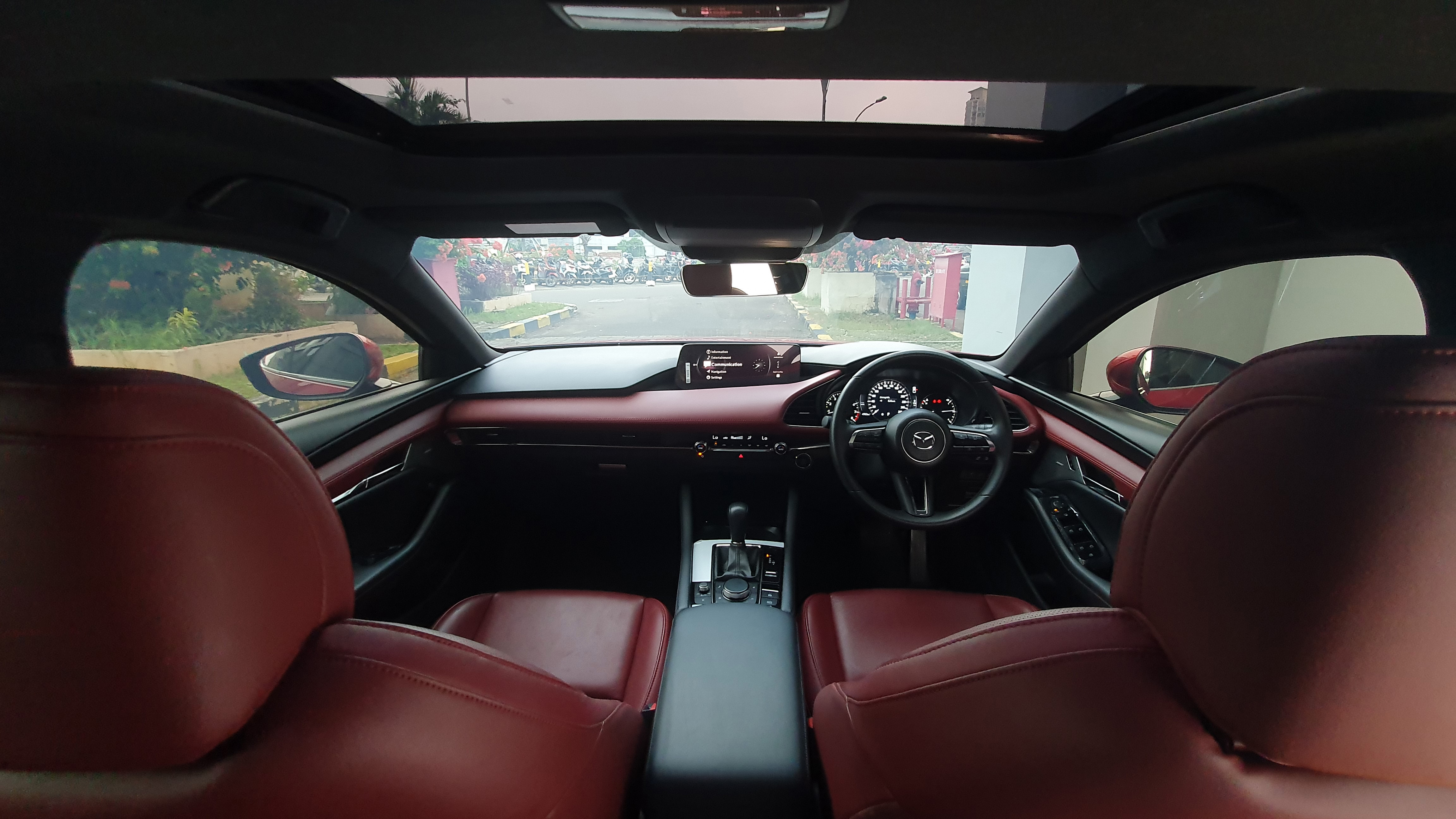 2023 Mazda 3 Hatchback Skyactive-G 2.0 2023 Mazda 3 Hatchback Skyactive-G 2.0