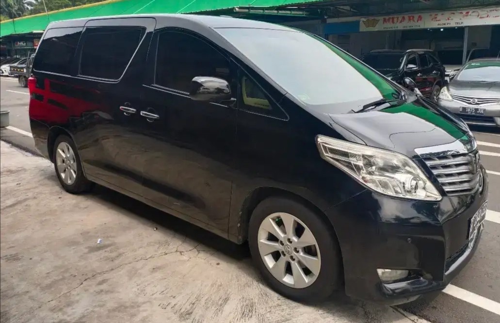 2011 Toyota Alphard 2011 Toyota Alphard