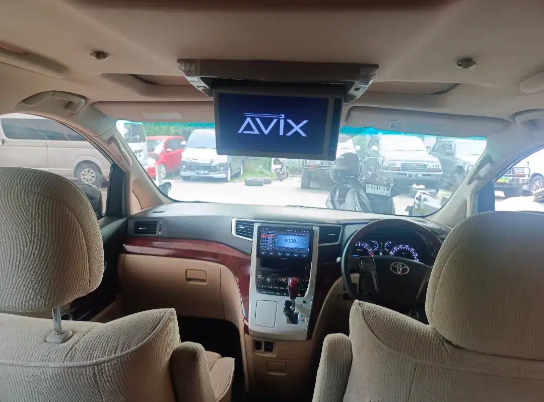 2011 Toyota Alphard 2011 Toyota Alphard