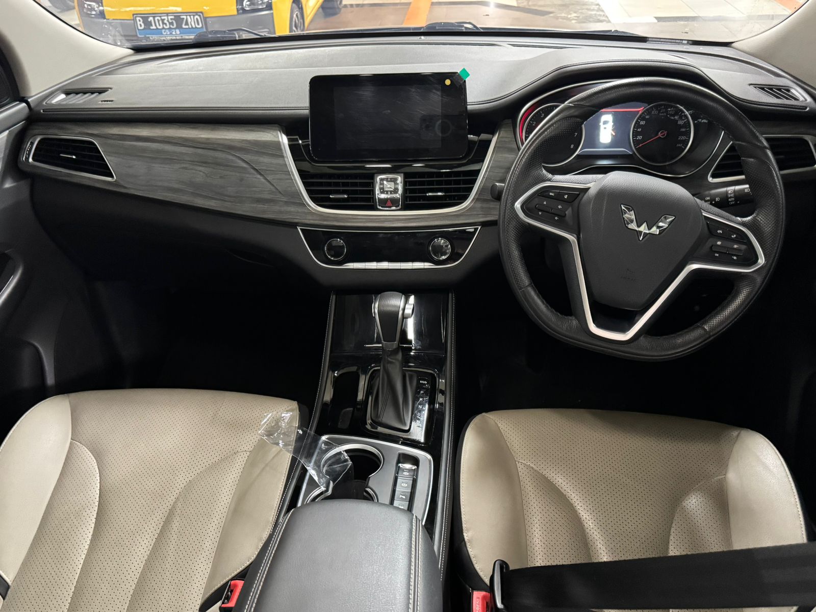 2022 Wuling Cortez 1.8 L LUX+ 2022 Wuling Cortez 1.8 L LUX+