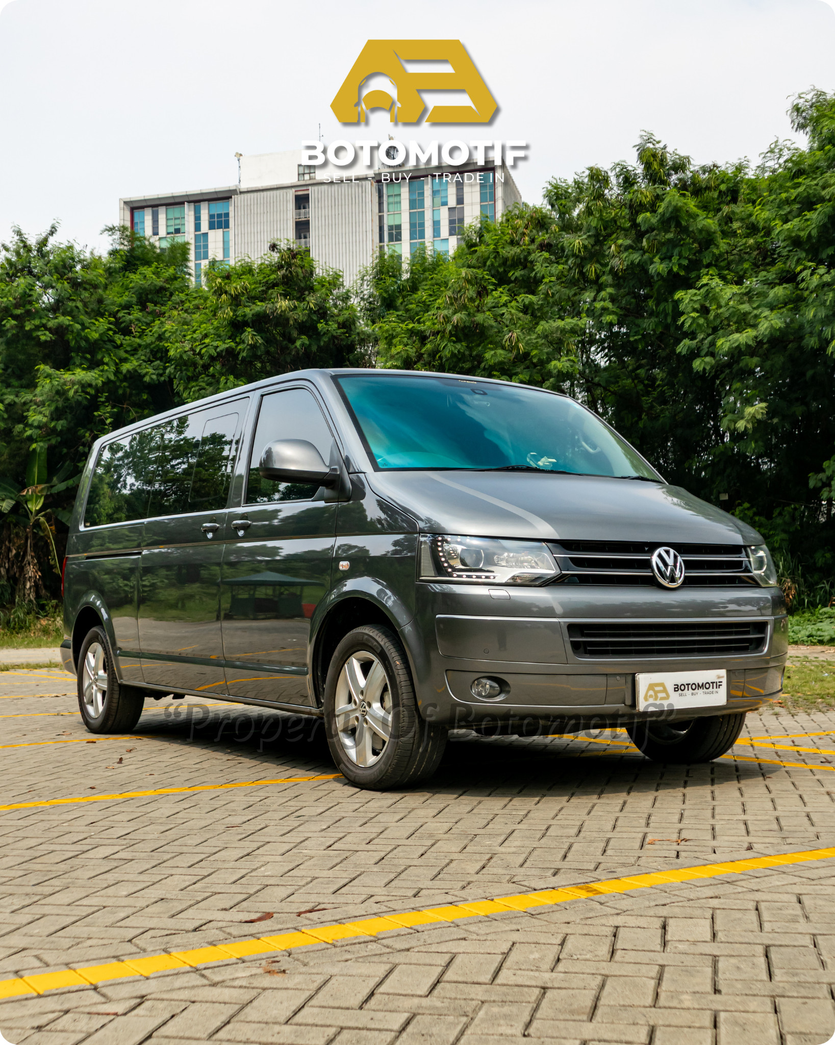 Second Hand 2012 Volkswagen Caravelle 2.5 TDI T5 Second Hand 2012 Volkswagen Caravelle 2.5 TDI T5