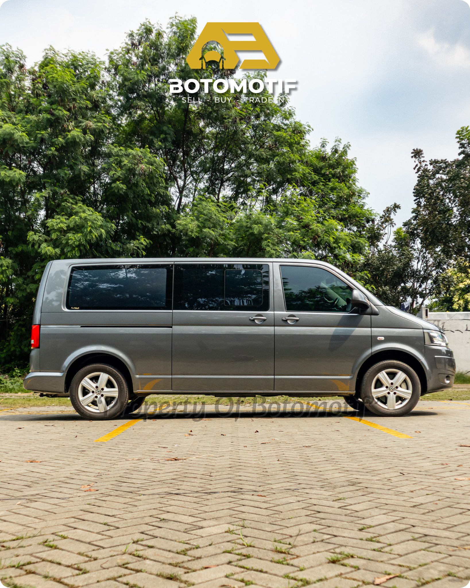 2012 Volkswagen Caravelle 2.5 TDI T5 2012 Volkswagen Caravelle 2.5 TDI T5