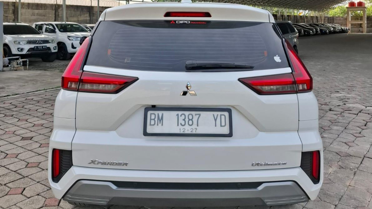 2022 Mitsubishi Xpander Ultimate CVT 2022 Mitsubishi Xpander Ultimate CVT