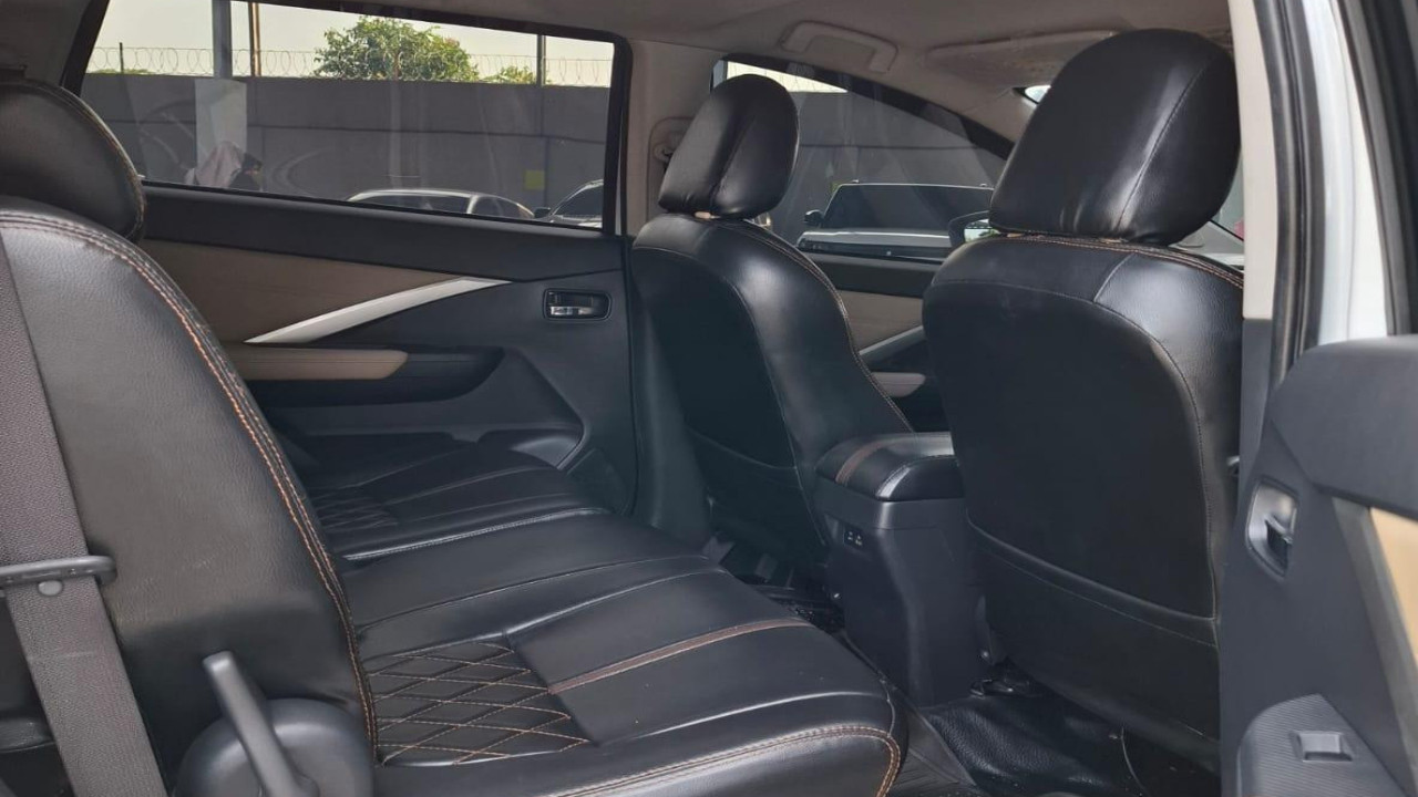 2022 Mitsubishi Xpander Ultimate CVT 2022 Mitsubishi Xpander Ultimate CVT