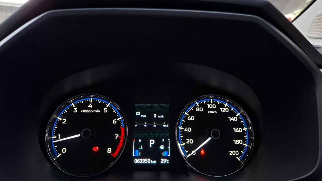 2022 Mitsubishi Xpander Ultimate CVT 2022 Mitsubishi Xpander Ultimate CVT