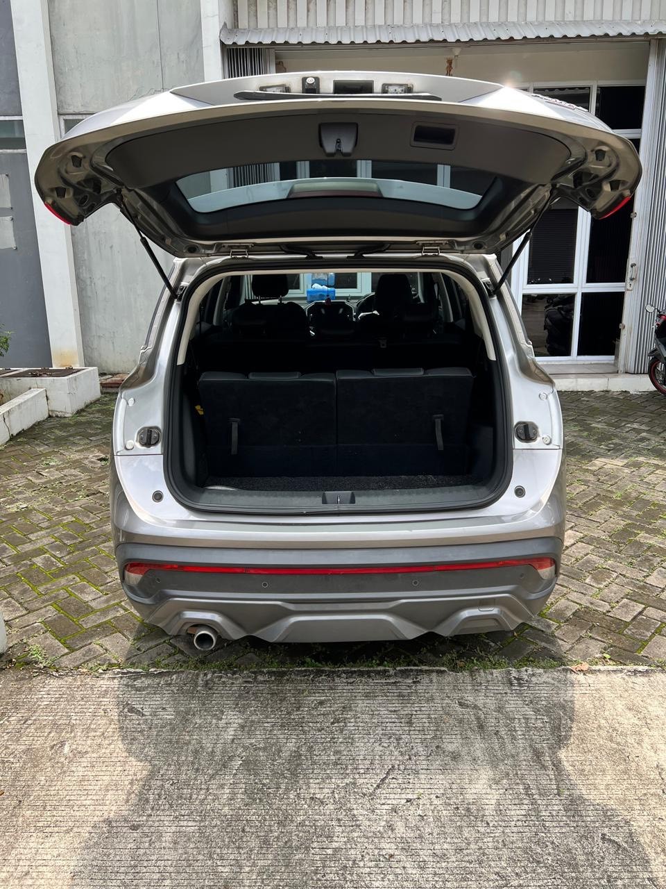 2019 Wuling Almaz 1.5 LT LUX + SC CVT  A/T 2019 Wuling Almaz 1.5 LT LUX + SC CVT  A/T