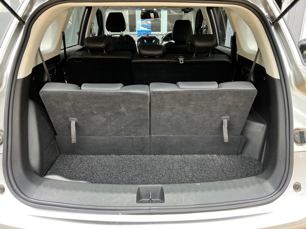 2019 Wuling Almaz 1.5 LT LUX + SC CVT  A/T 2019 Wuling Almaz 1.5 LT LUX + SC CVT  A/T