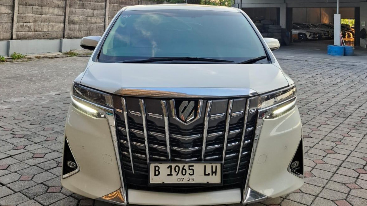 2019 Toyota Alphard Bekas 2019 Toyota Alphard Bekas