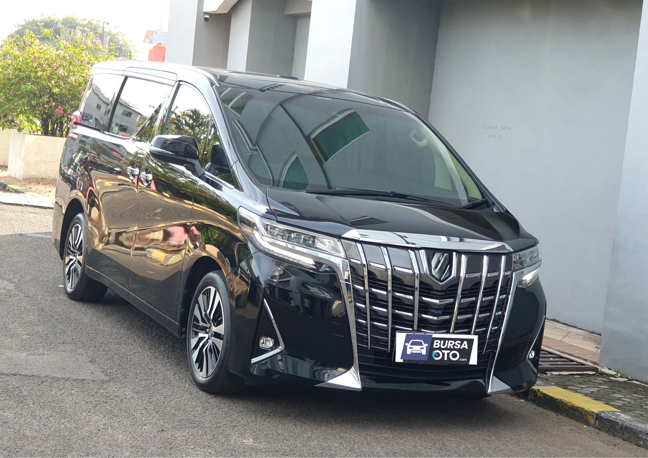 2021 Toyota Alphard  2.5 G A/T 2021 Toyota Alphard  2.5 G A/T