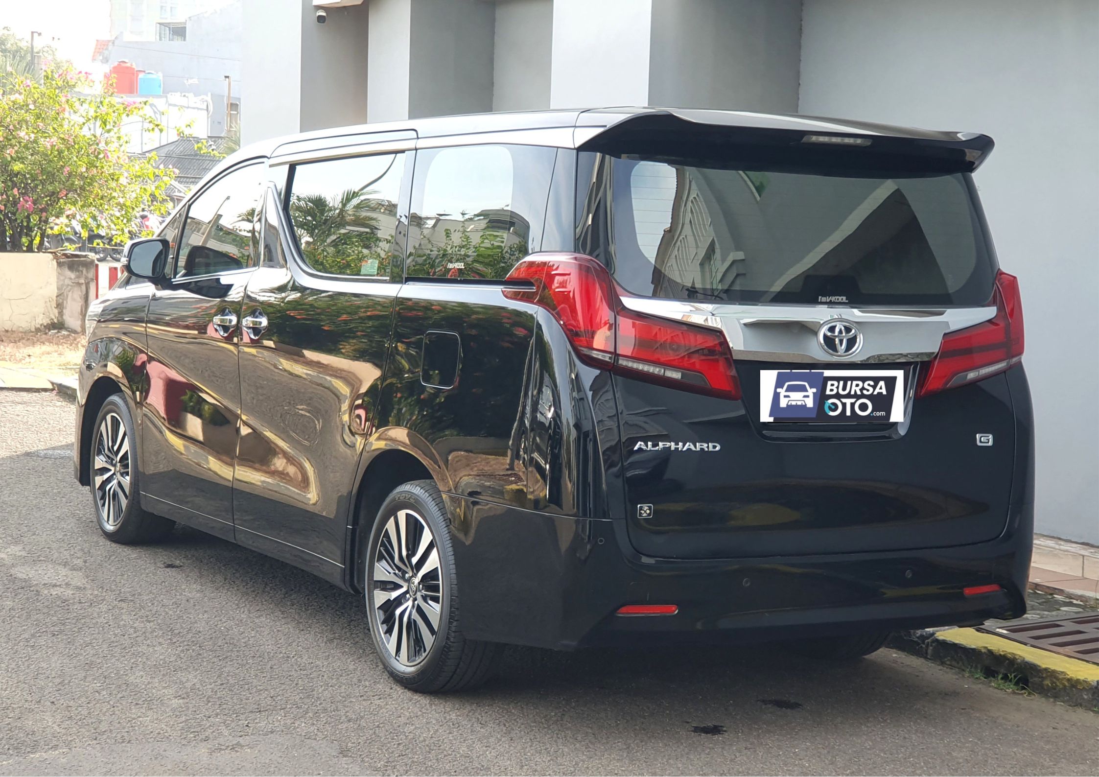 2021 Toyota Alphard  2.5 G A/T 2021 Toyota Alphard  2.5 G A/T