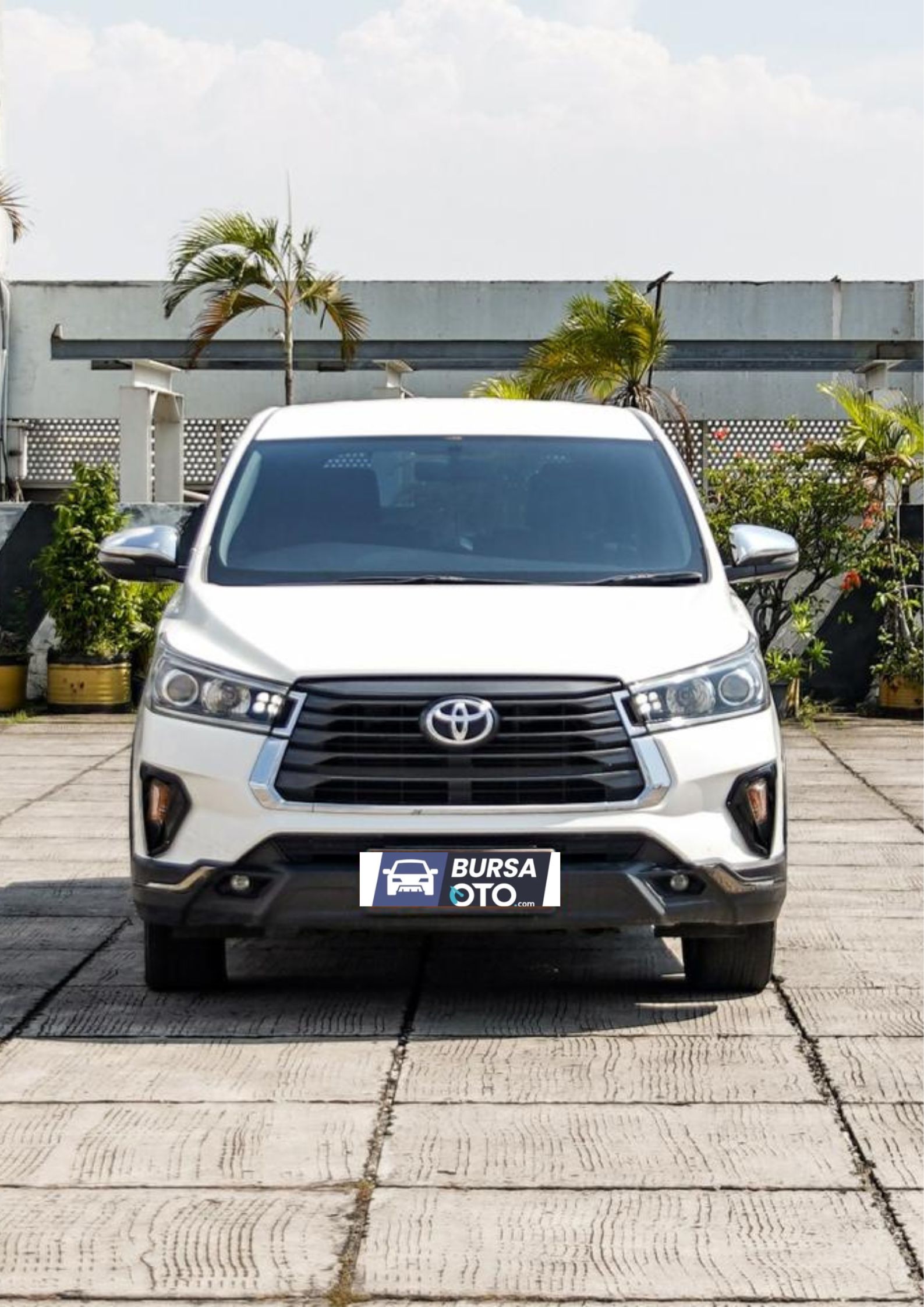 Second Hand 2022 Toyota Venturer Second Hand 2022 Toyota Venturer