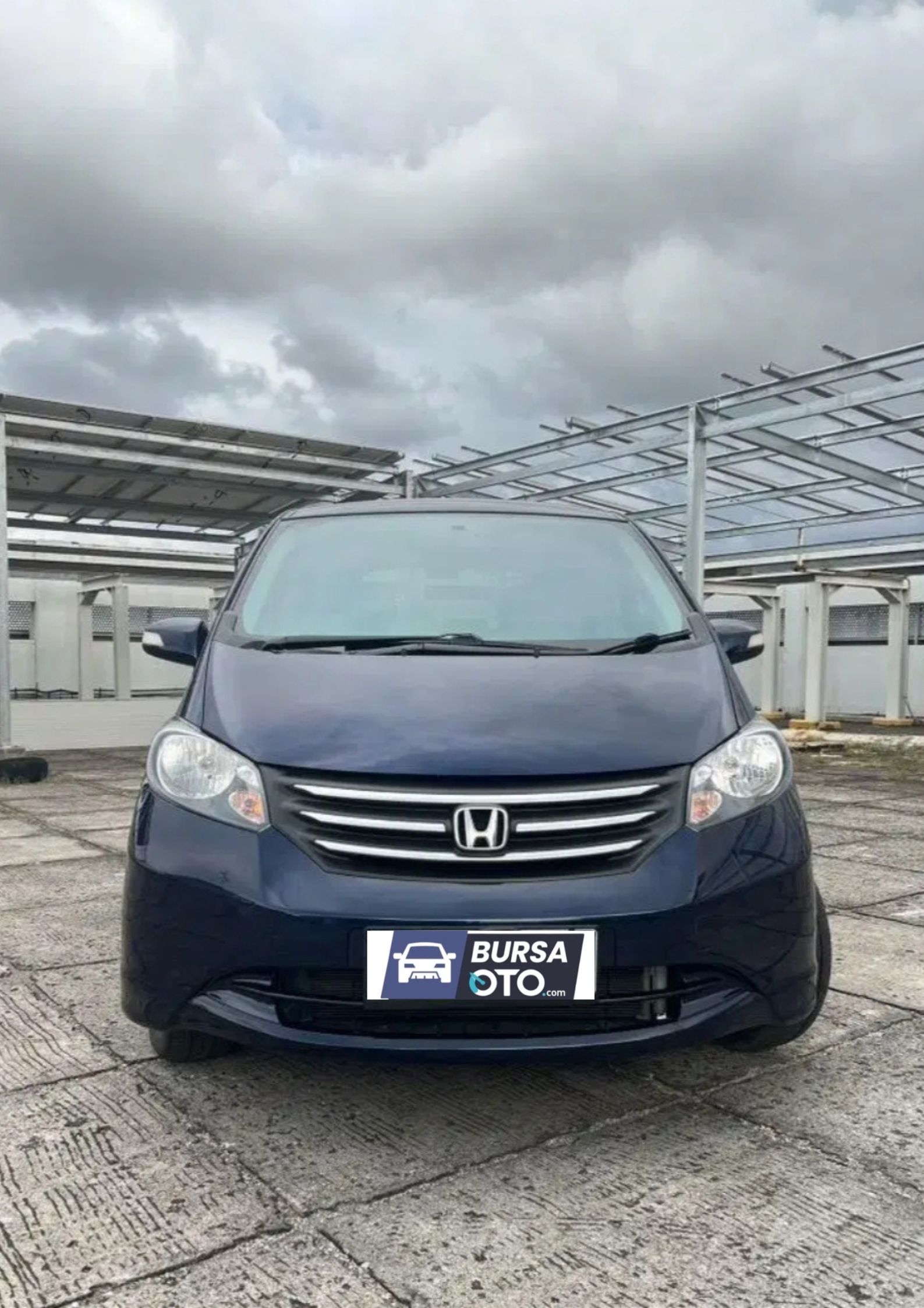 Second Hand 2011 Honda Freed Second Hand 2011 Honda Freed
