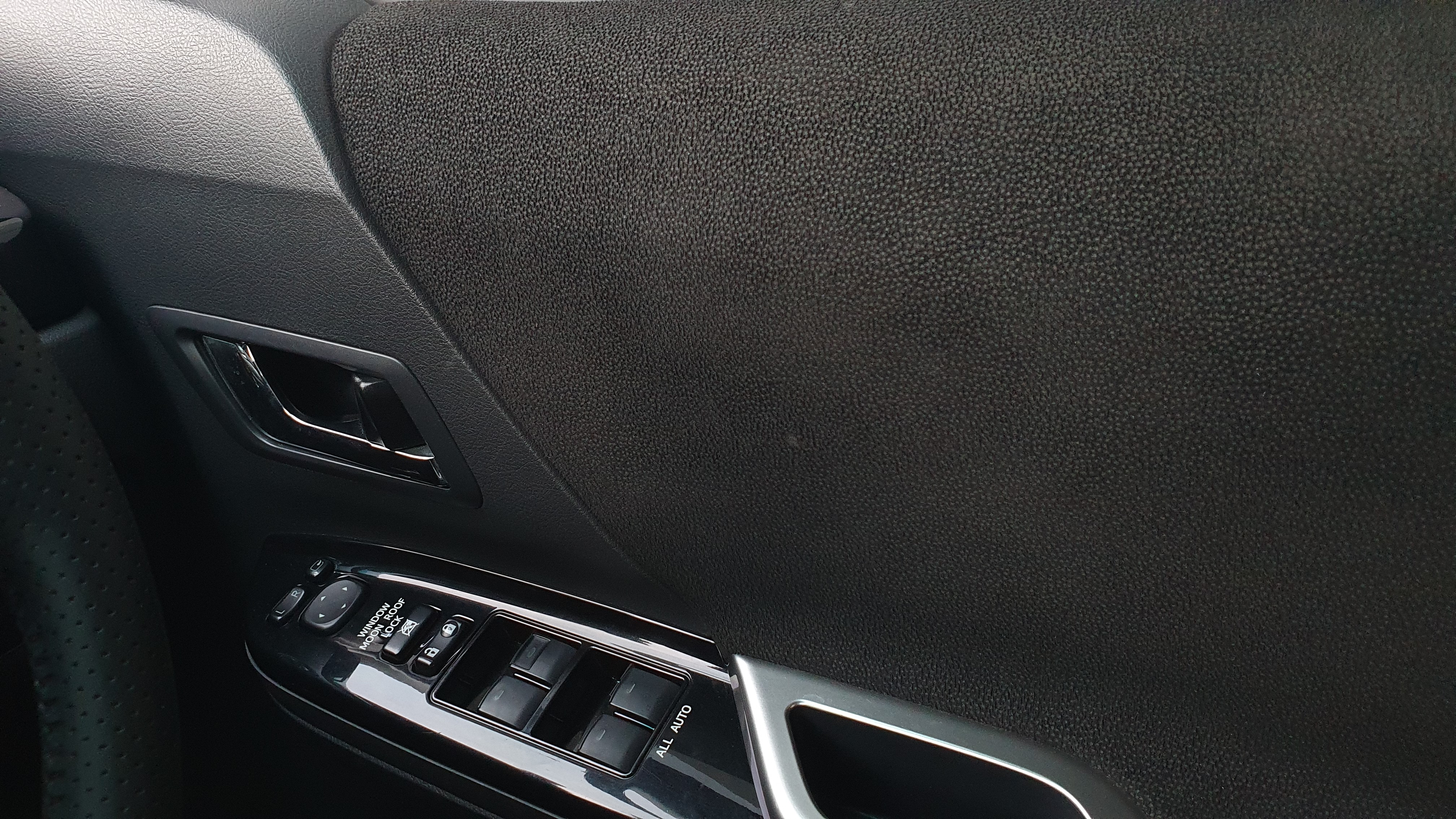 2013 Toyota Vellfire 2013 Toyota Vellfire