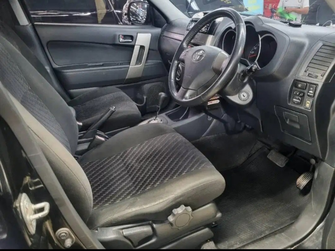 2013 Toyota Rush  TRD Sportivo A/T 2013 Toyota Rush  TRD Sportivo A/T