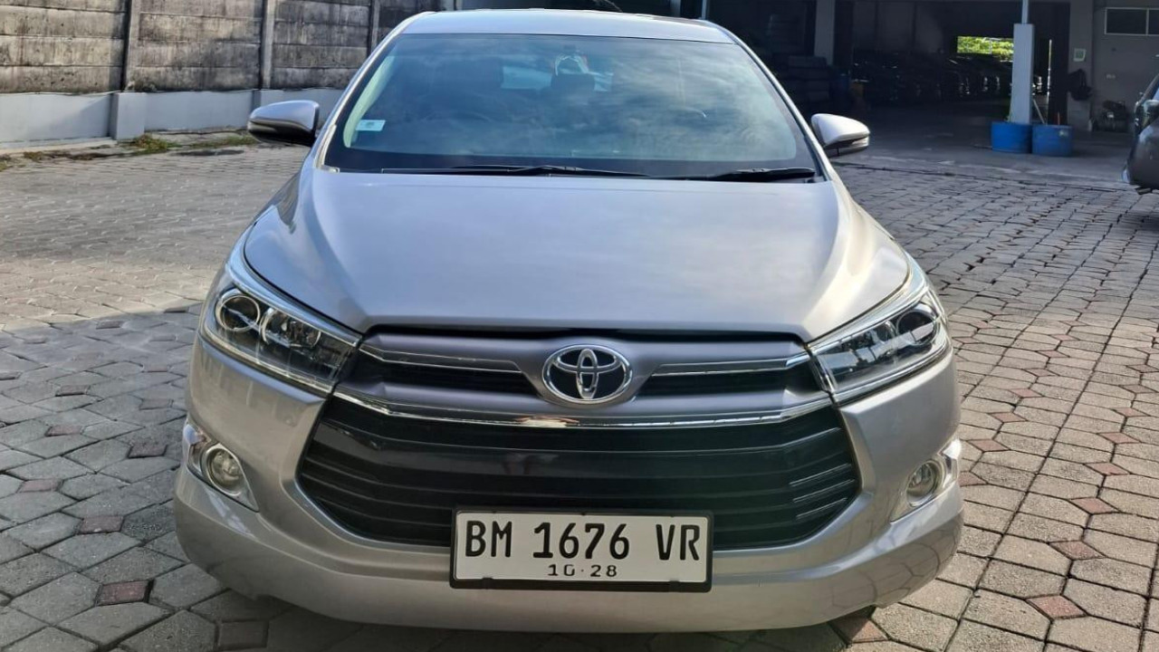 Second Hand 2018 Toyota Innova 2.4L V Diesel MT Second Hand 2018 Toyota Innova 2.4L V Diesel MT