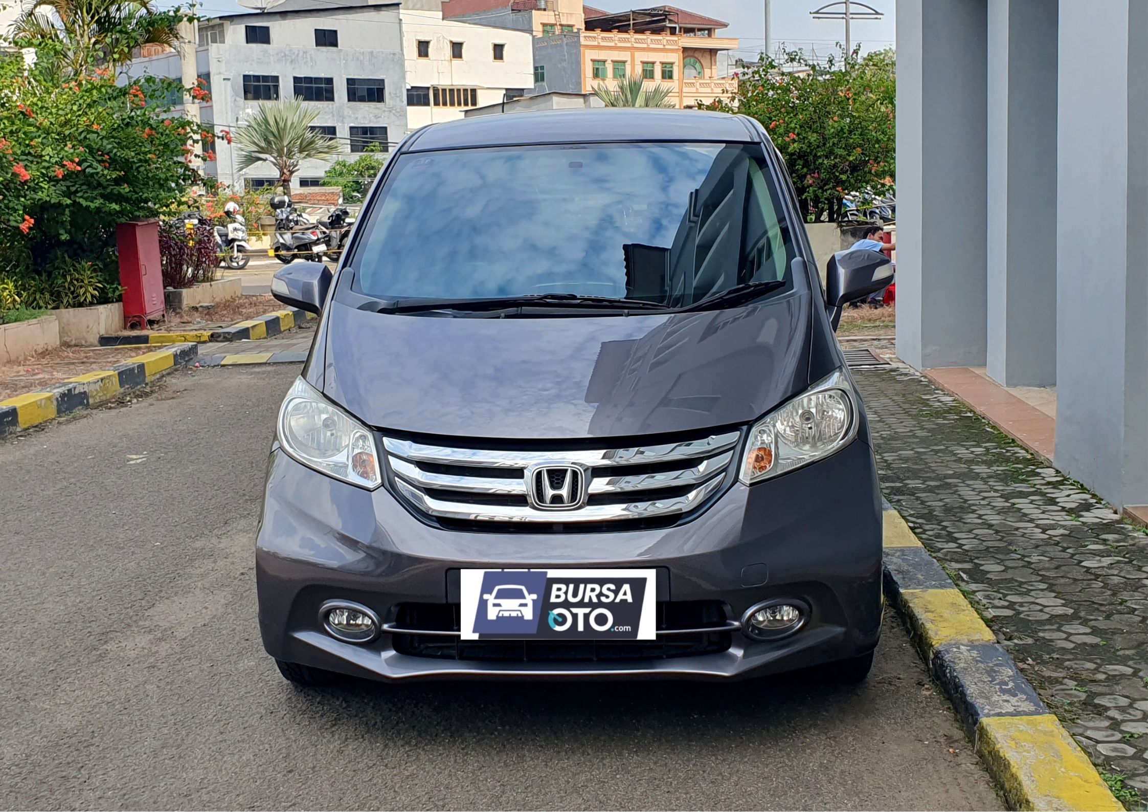 Second Hand 2016 Honda Freed Second Hand 2016 Honda Freed