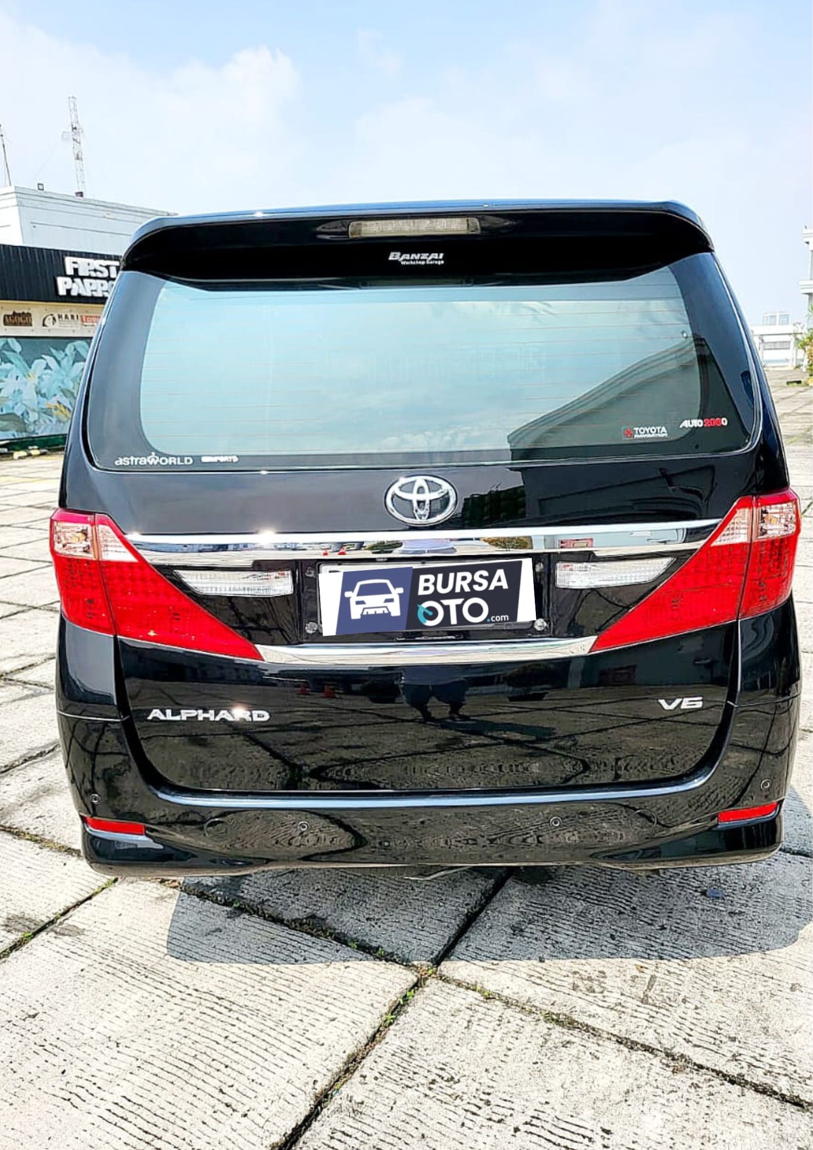 2012 Toyota Alphard 2012 Toyota Alphard