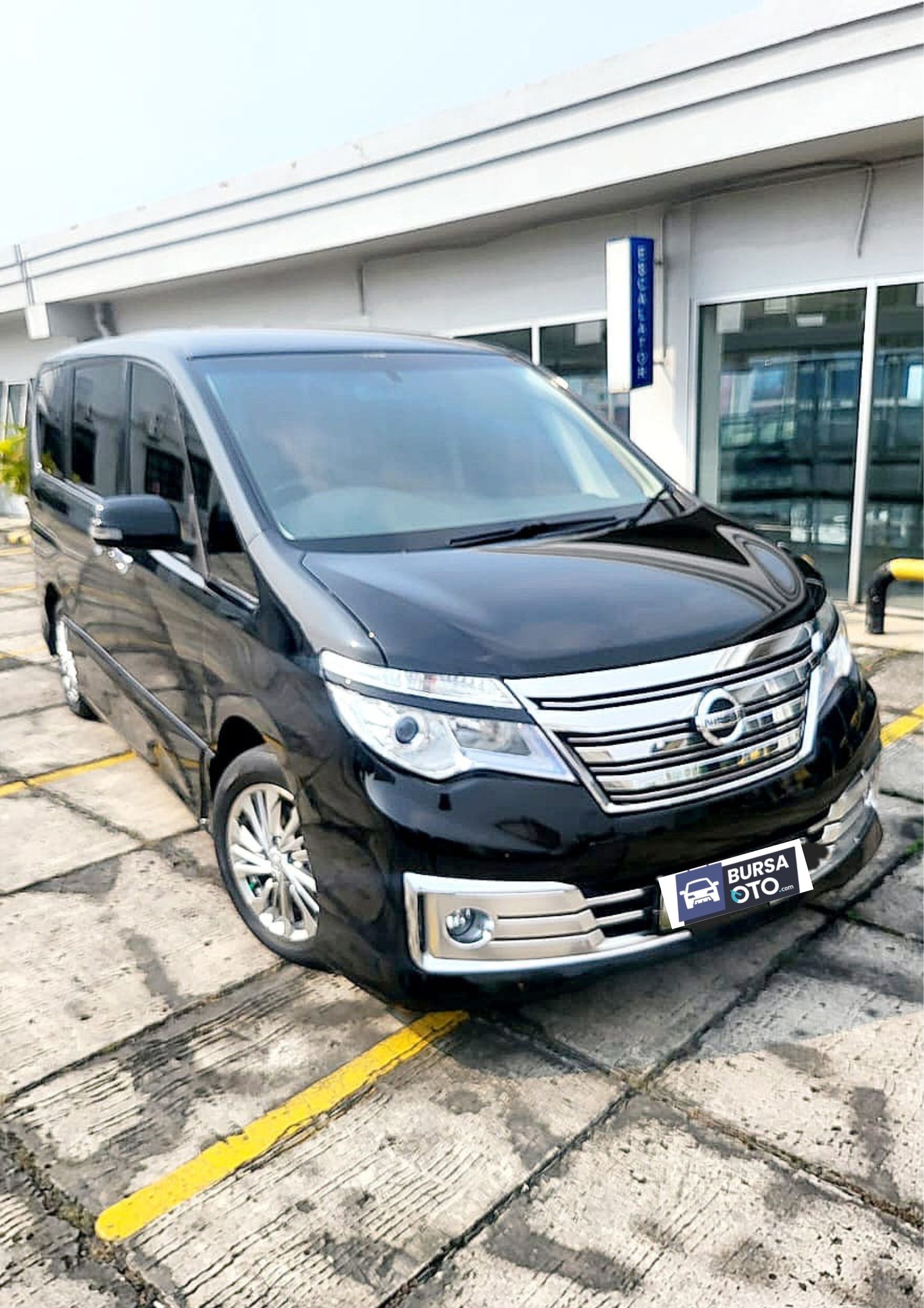 2015 Nissan Serena 2015 Nissan Serena