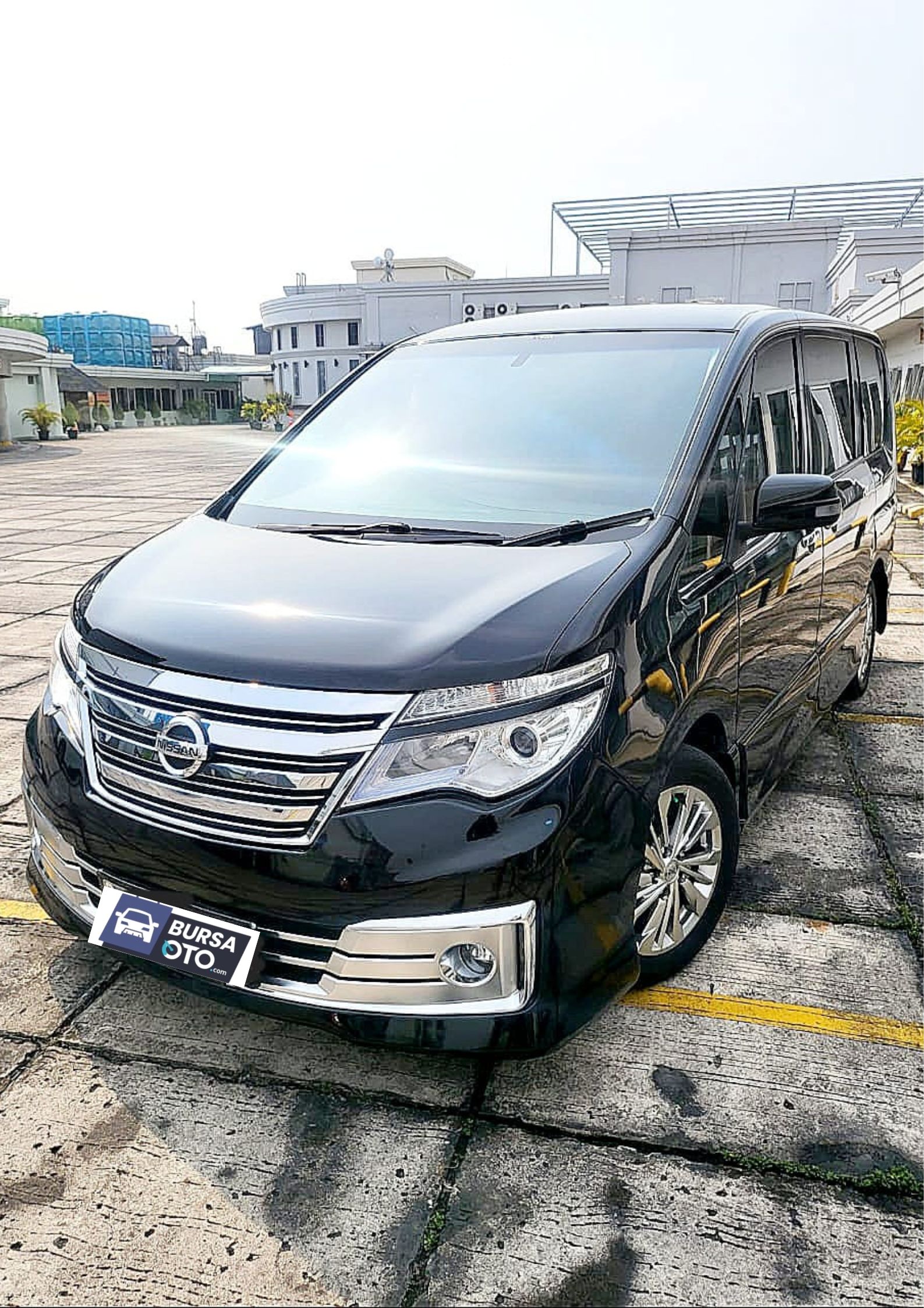 2015 Nissan Serena 2015 Nissan Serena