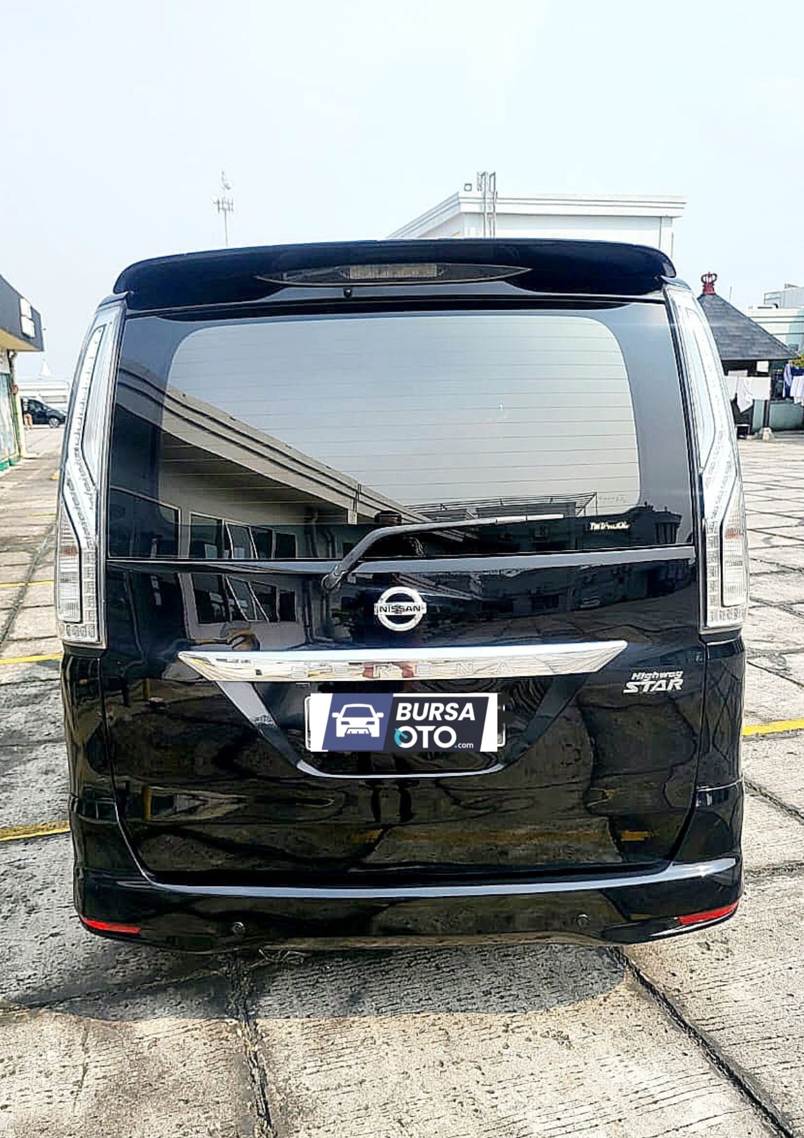 2015 Nissan Serena 2015 Nissan Serena