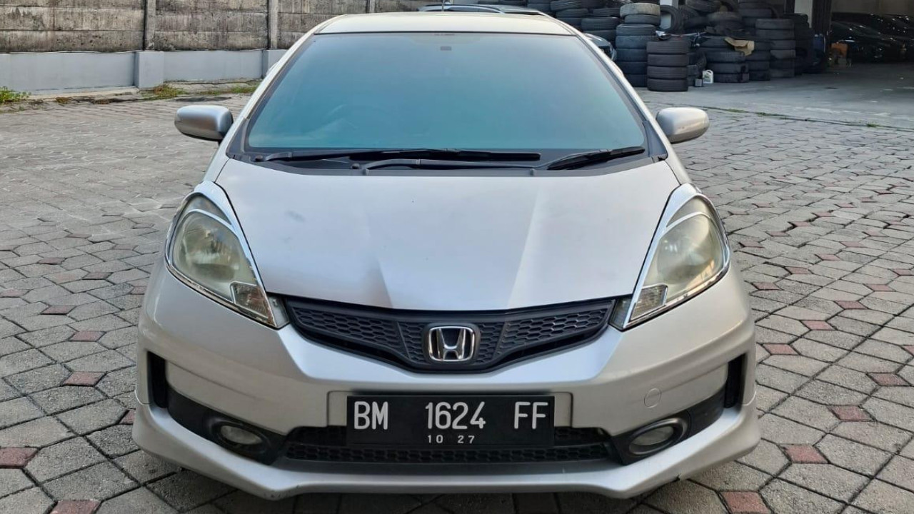 Second Hand 2012 Honda Jazz Second Hand 2012 Honda Jazz
